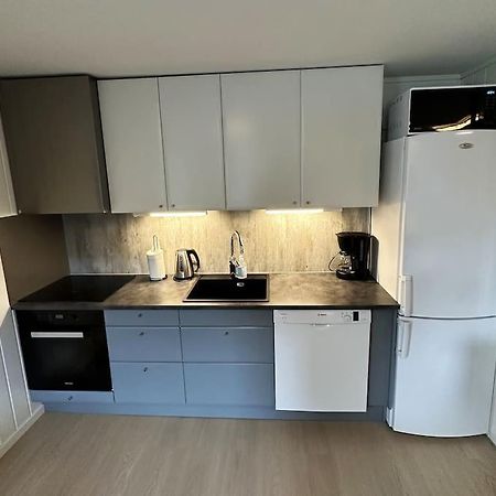 Moderne Sentral Leilighet Med 3 Soverom - Saltus Tromsø Kültér fotó
