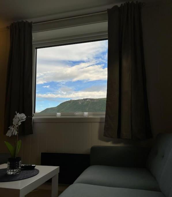 Moderne Sentral Leilighet Med 3 Soverom - Saltus Tromsø Kültér fotó