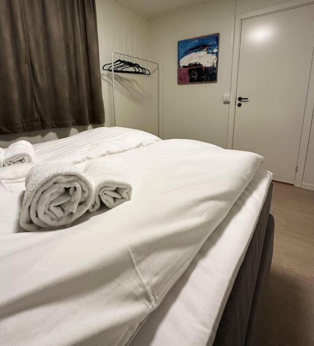 Moderne Sentral Leilighet Med 3 Soverom - Saltus Tromsø Kültér fotó